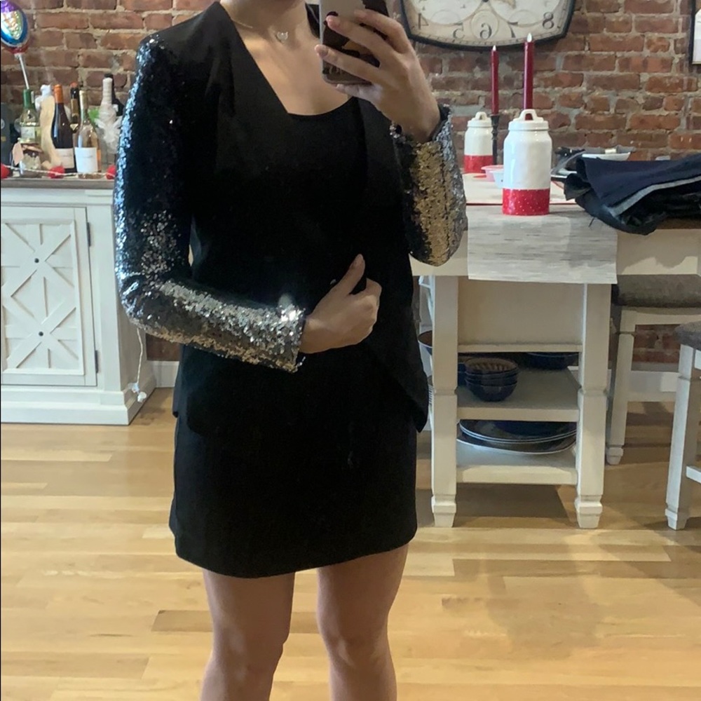Never worn black blazer silver/black sparkles